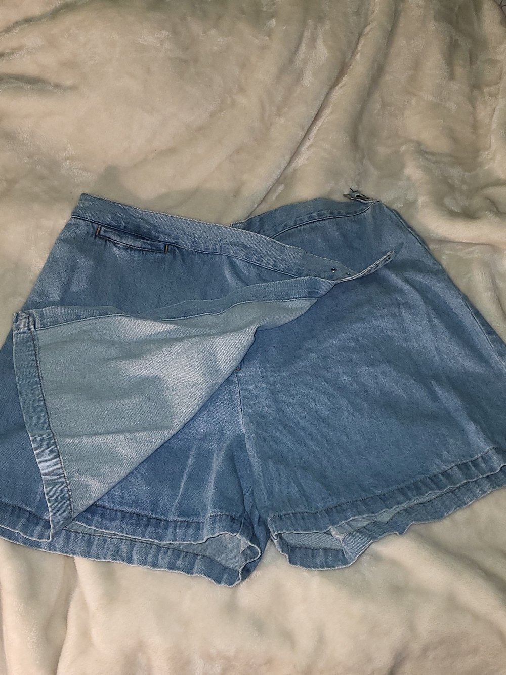 Forenza Light Blue Denim Mini Skirt - Picture 2 of 5